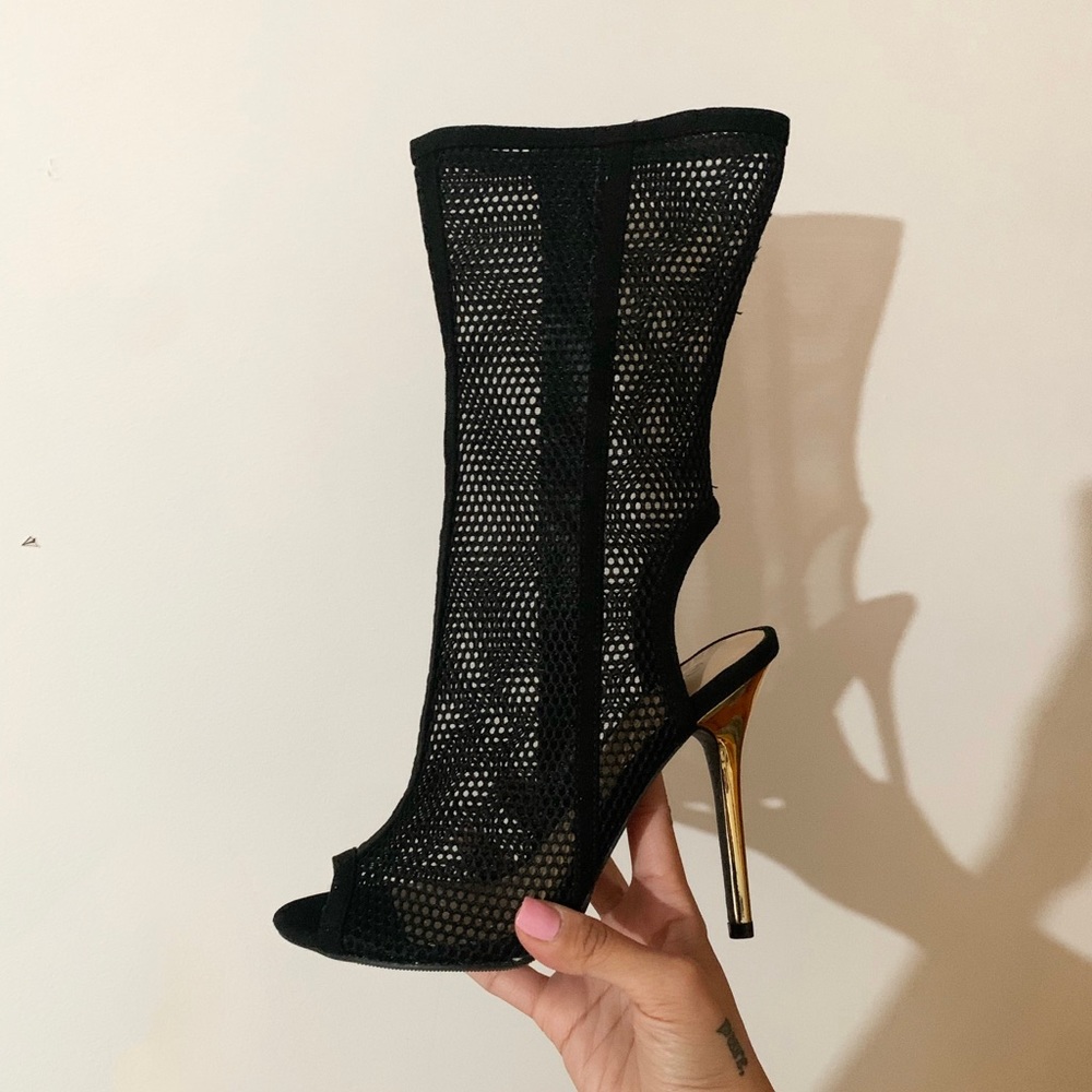 NEW Mesh net heel open toe booties